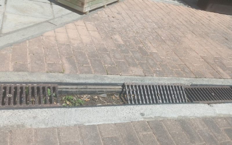 Μία ακόμα σχάρα  χάλασε στη Ναυαρίνου