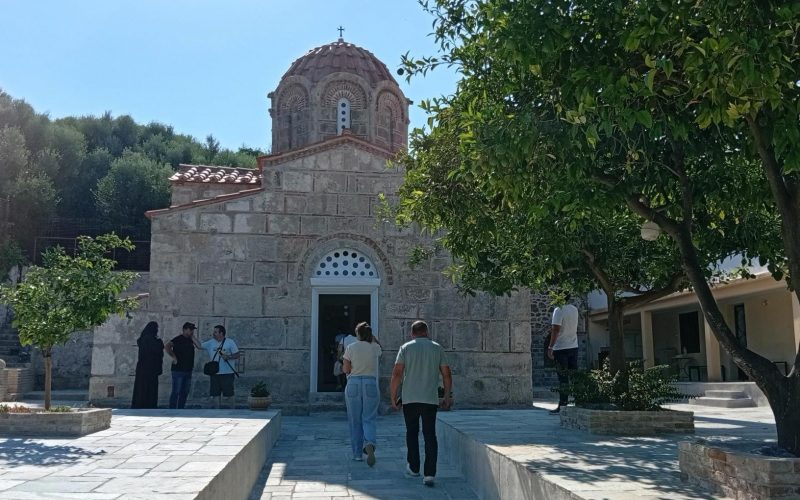 Μονή Ελληνικών στην Άνθεια: Σημαντικό έργο και υπέροχες τοιχογραφίες