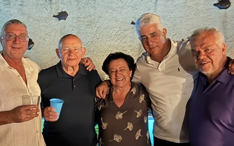 Μια φωτογραφία και…  «κάπως έτσι ξεκινούν όλα»!