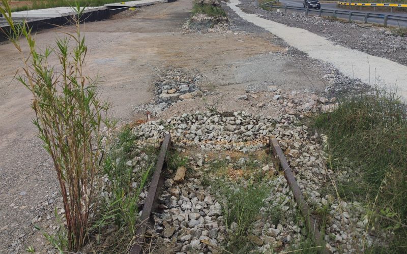 Πότε και πώς θα αποκατασταθεί η σιδηροδρομική γραμμή Ασπρόχωμα – Μεσσήνη;