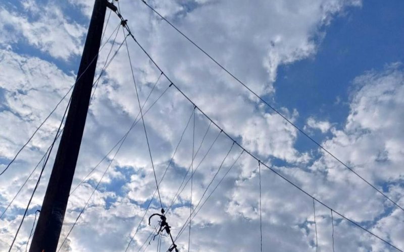 Συνελήφθη Ρομά που με ρευματοκλοπή προκάλεσε φωτιά