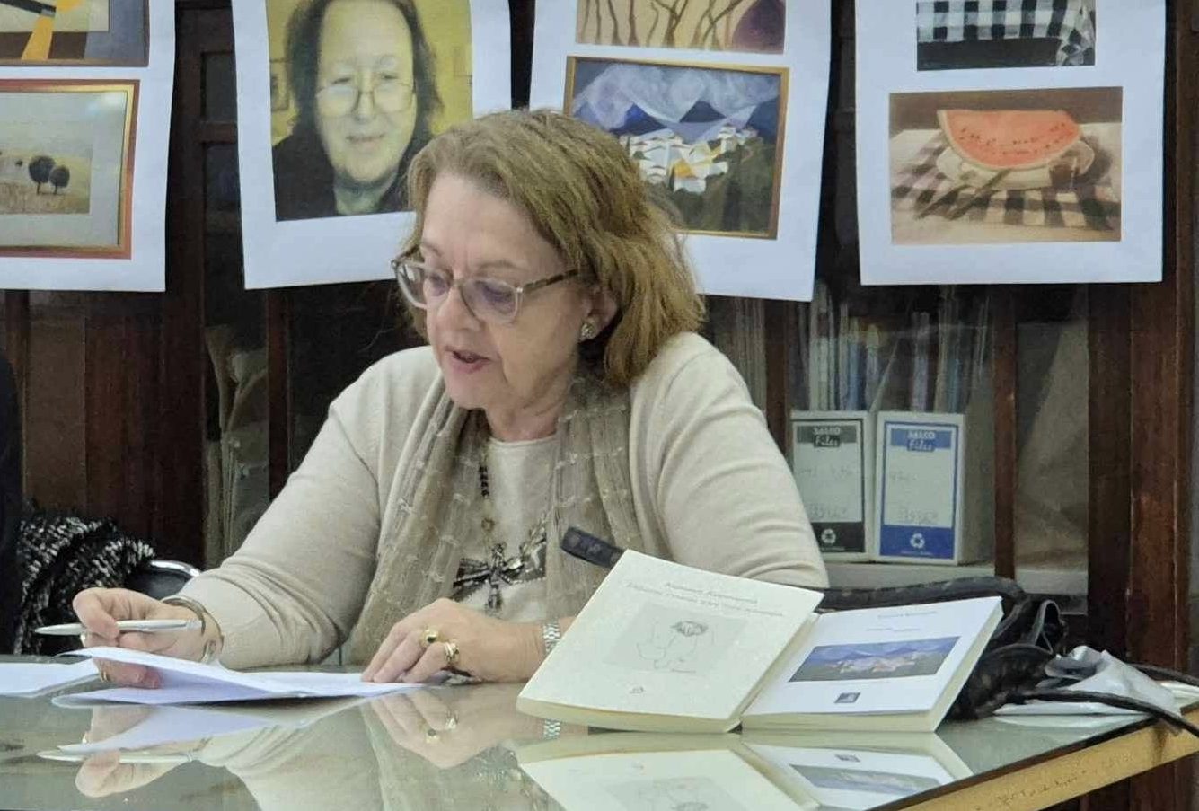 Η Μαρία Σταθέα αποθησαύρισε «Όσα σοφά έλεγαν οι γονείς μας» και μας χάρισε ένα μοναδικό λεξικό…