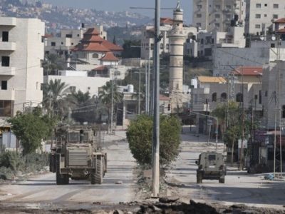 Η Βρετανία ζητά από το Ισραήλ να σταματήσει την επέκταση των οικισμών στη Δυτική όχθη