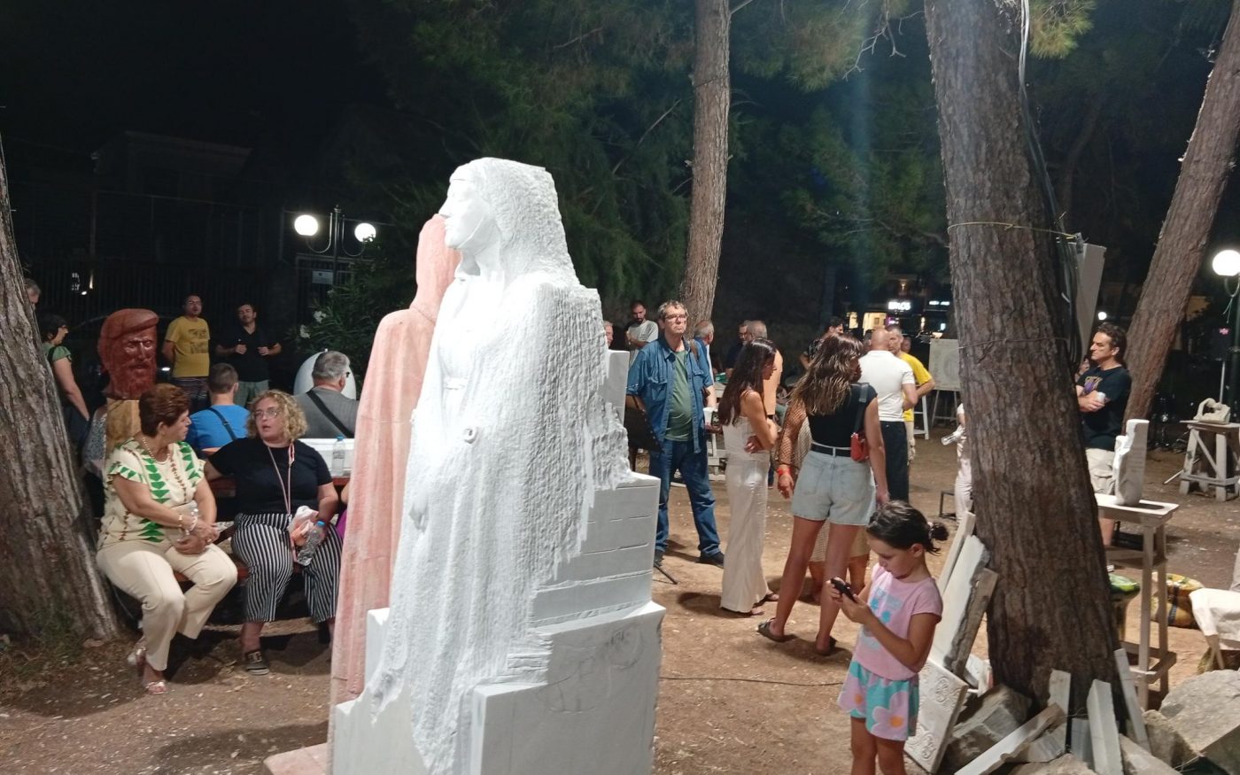Καλαμάτα: Γλυπτική, κεραμική και μουσική με έμπνευση  από τη ζωή της πριγκίπισσας Ιζαμπώς