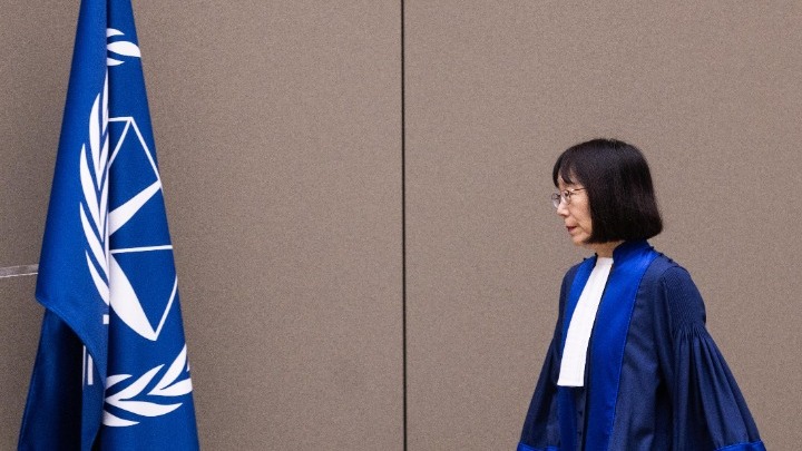 ΗΠΑ: Η Ουάσινγκτον επιβάλλει κυρώσεις στην πρόεδρο του Διεθνούς Ποινικού Δικαστηρίου