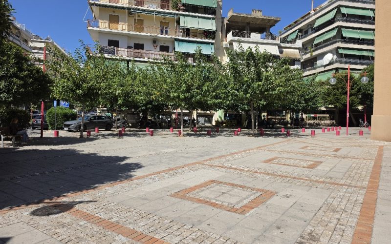 Η πλατεία των Ταξιαρχών και οι αναπλάσεις…