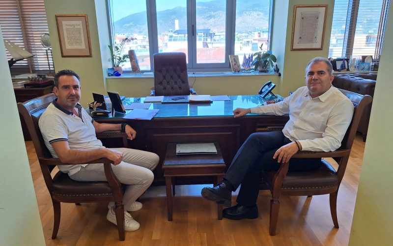 Για την προετοιμασία του καρναβαλιού συζήτησε ο δήμαρχος με τον νέο πρόεδρο της Καρναβαλικής Επιτροπής
