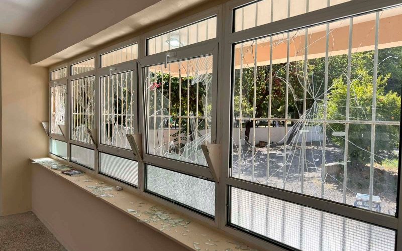 Κάμερες στα σχολεία  τις ώρες που δε λειτουργούν