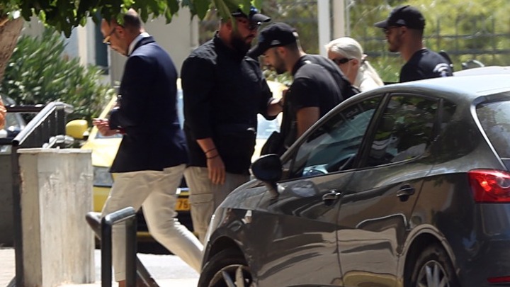 Θάνατος Γ. Μαζωνάκη: Κατηγορία για ανθρωποκτονία με ενδεχόμενο δόλο απαγγέλθηκε στους δύο γιατρούς που πήραν προθεσμία