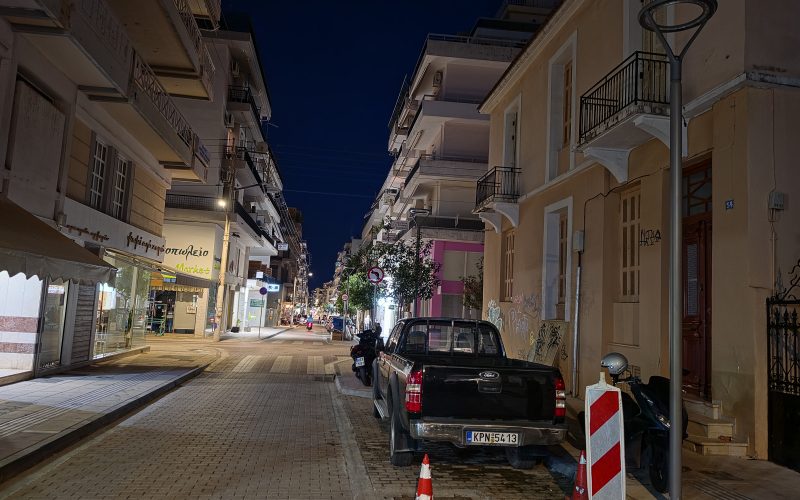 Ανάπλαση Αριστοδήμου, αλλά με σβηστά τα φώτα