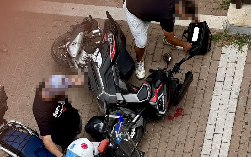 «Τσούγκρισμα» μηχανών σε πεζόδρομο ( ; ) του κέντρου…