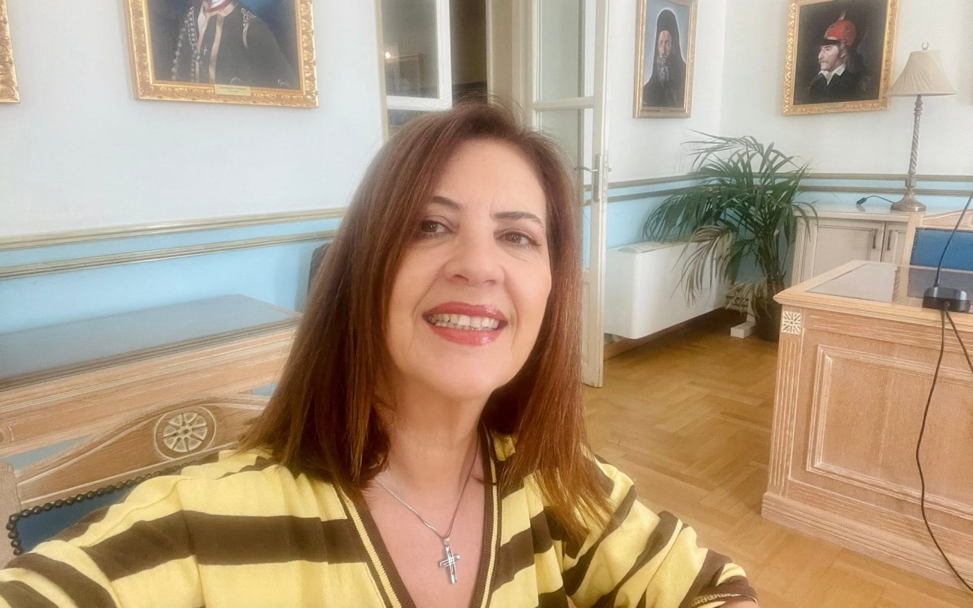 Οι… χρησμοί της Ντίνας