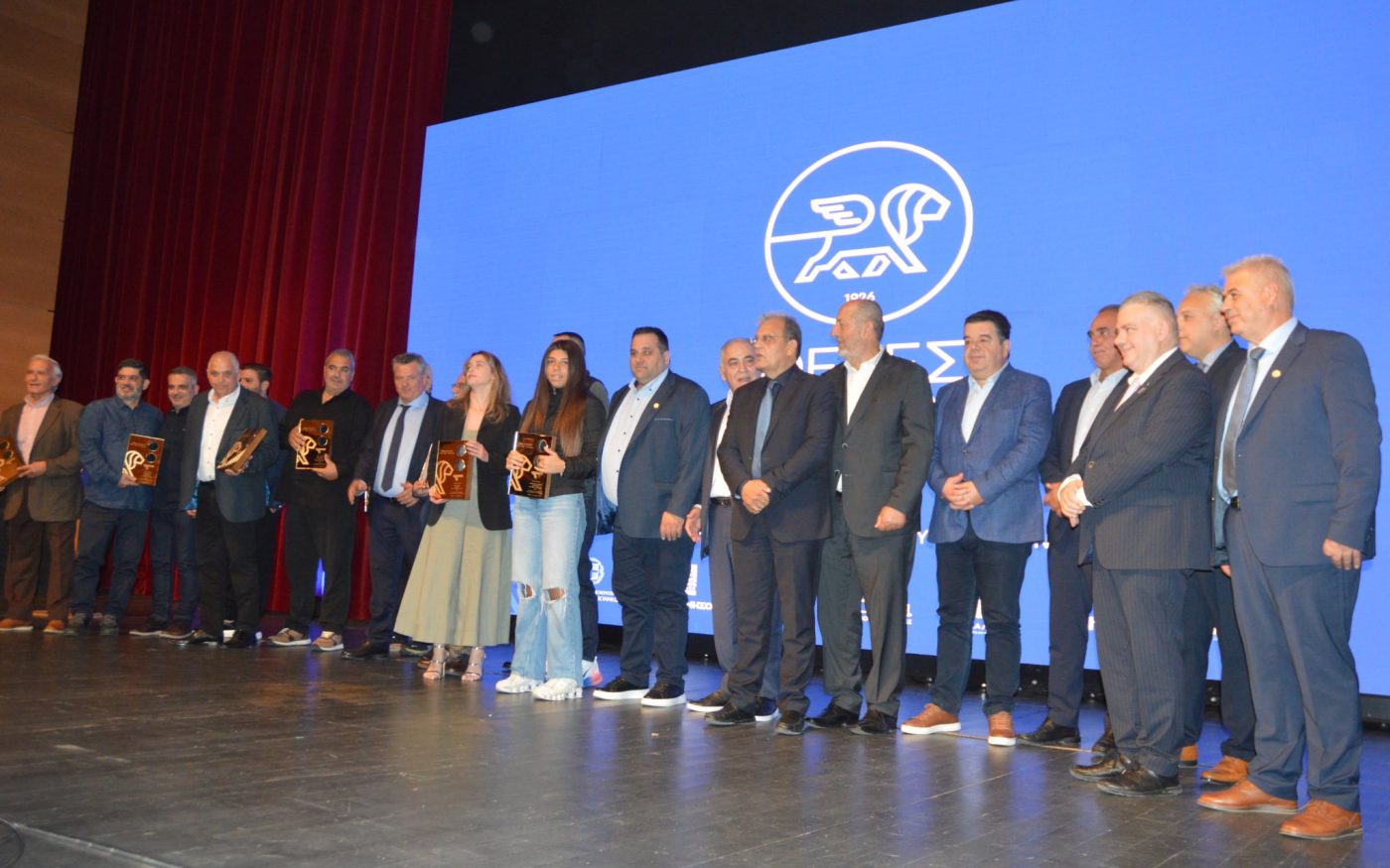 Και η ιστορία συνεχίζεται με νέες προκλήσεις: Μεγάλη εκδήλωση για τα 100 χρόνια της ΟΕΒΕΣΜ
