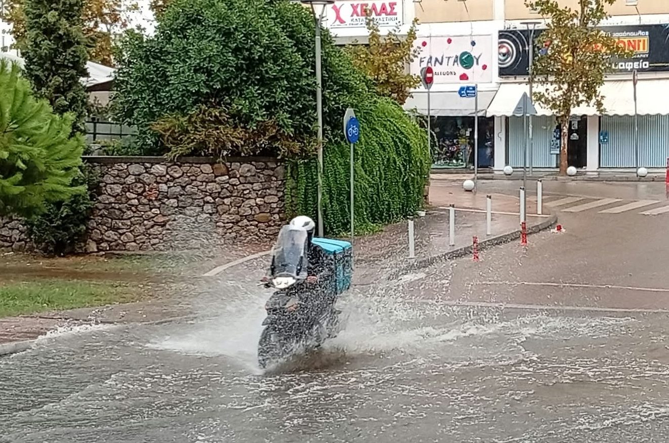 Μεγάλος κίνδυνος στο κέντρο της Καλαμάτας