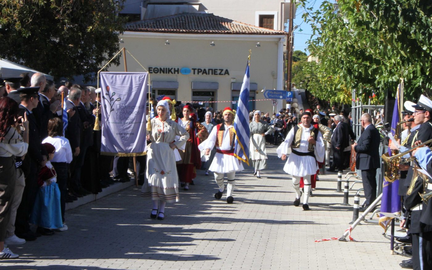 Λαμπρός ο εορτασμός της Ναυμαχίας του Ναυαρίνου στην Πύλο