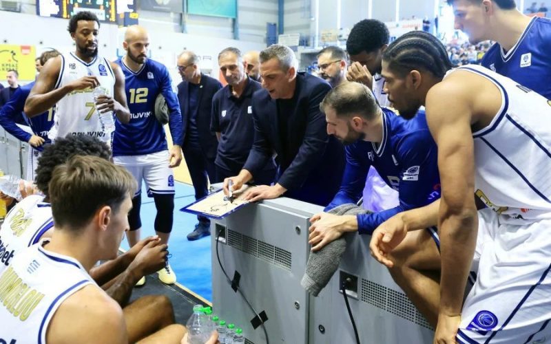 Νικόλας Παπανικολόπουλος: «Είμαστε μια ομάδα που προσπαθεί, μέσα από το πλάνο της, να ξεπεράσει τα όριά της»